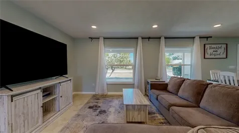142 Foster Lane Palm Coast FL 32137