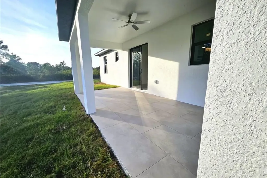 4100 E 14th Street Lehigh Acres FL 33972