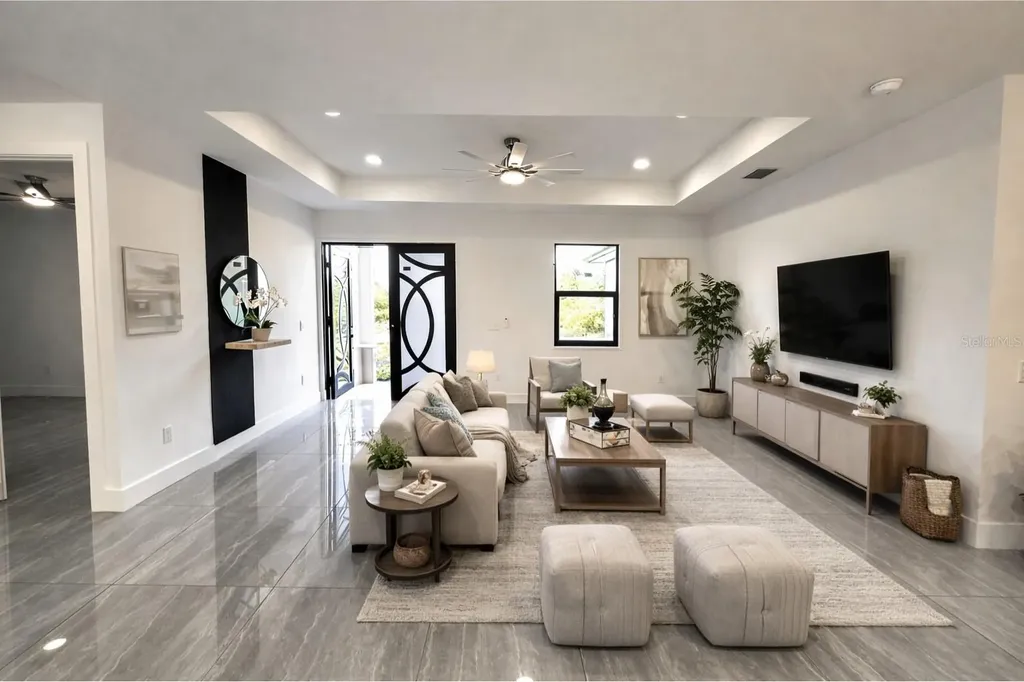 4100 E 14th Street Lehigh Acres FL 33972