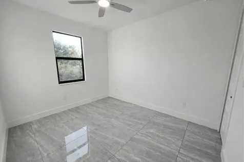 4100 E 14th Street Lehigh Acres FL 33972