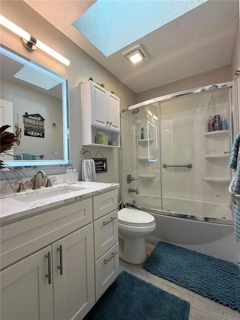 12400 S Putney Court Leesburg FL 34788