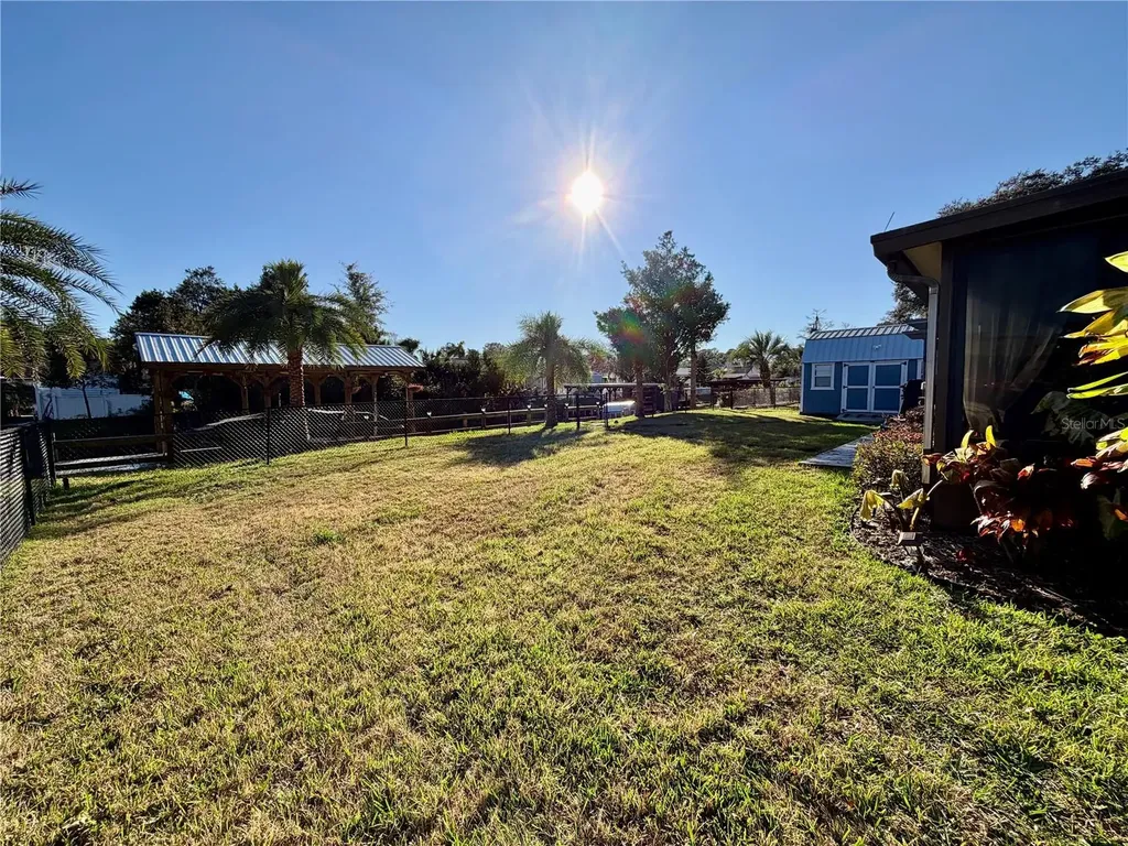 12400 S Putney Court Leesburg FL 34788