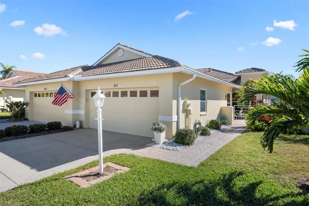 211 Vista Del Lago Way Venice FL 34292