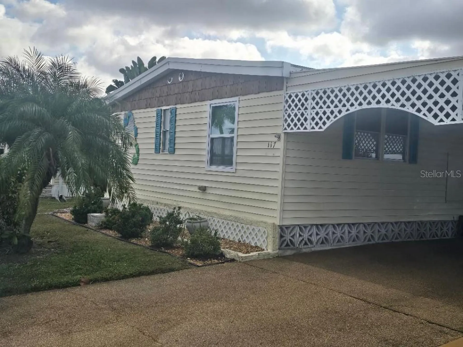 808 53rd Avenue E Bradenton FL 34203