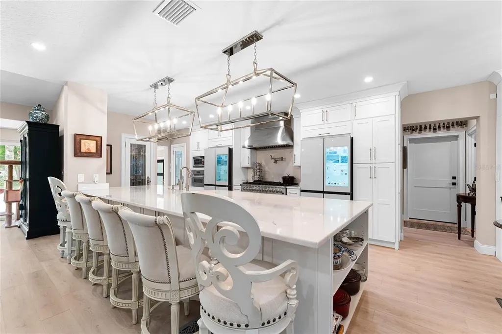 848 Mandalay Avenue Clearwater Beach FL 33767