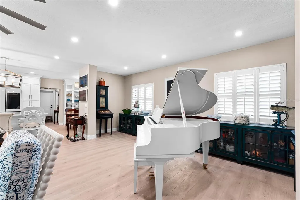 848 Mandalay Avenue Clearwater Beach FL 33767