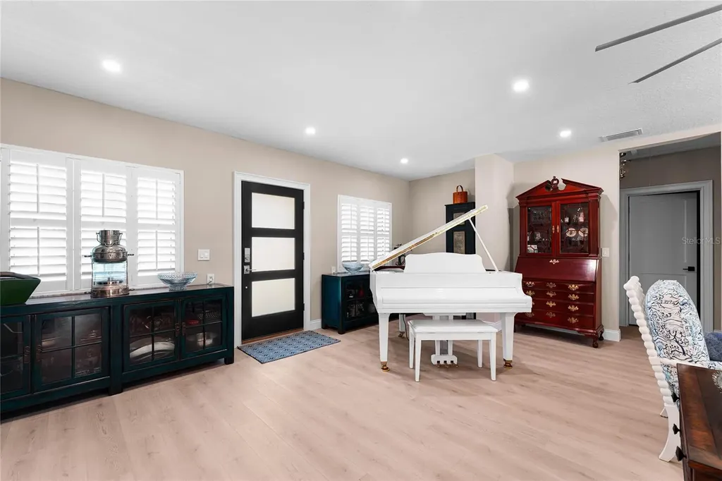 848 Mandalay Avenue Clearwater Beach FL 33767