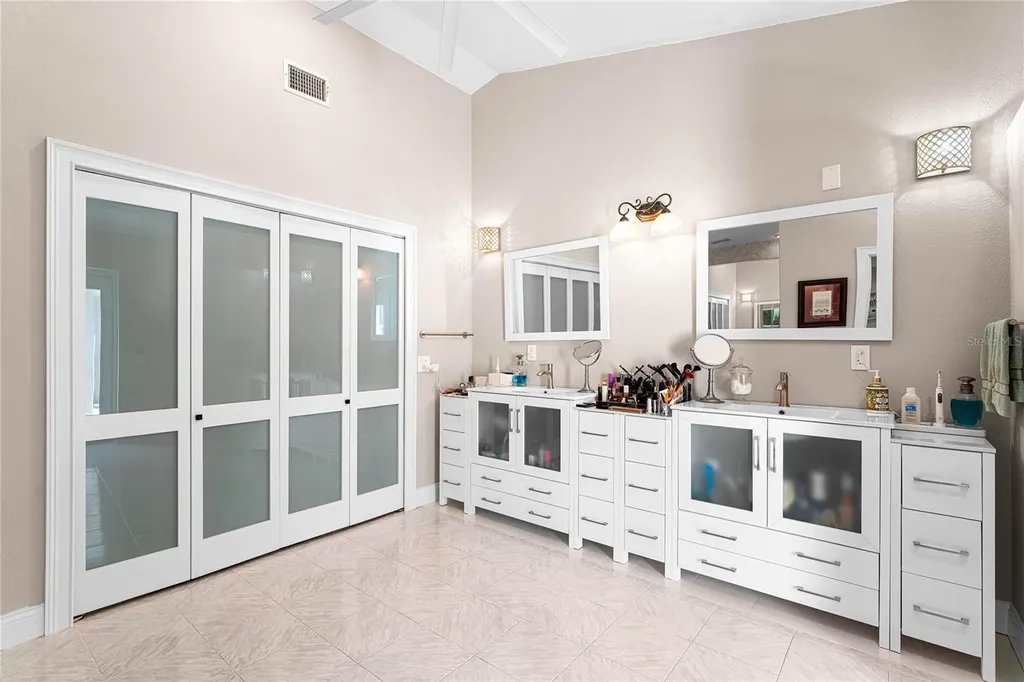 848 Mandalay Avenue Clearwater Beach FL 33767