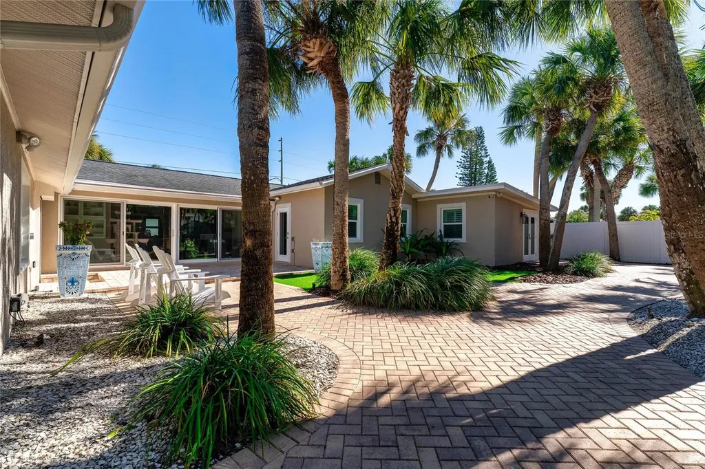 848 Mandalay Avenue Clearwater Beach FL 33767