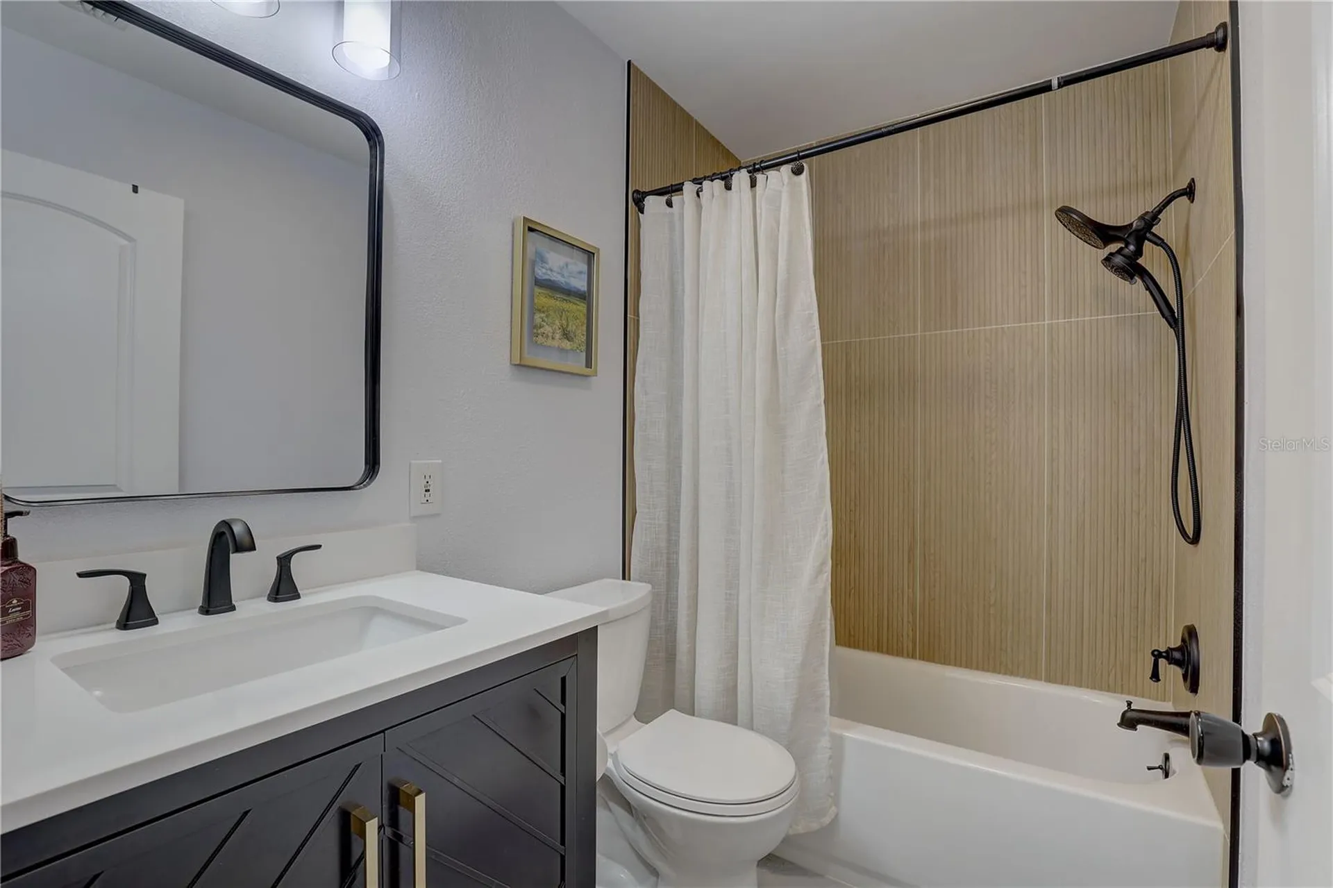 8497 137th Street Seminole FL 33776