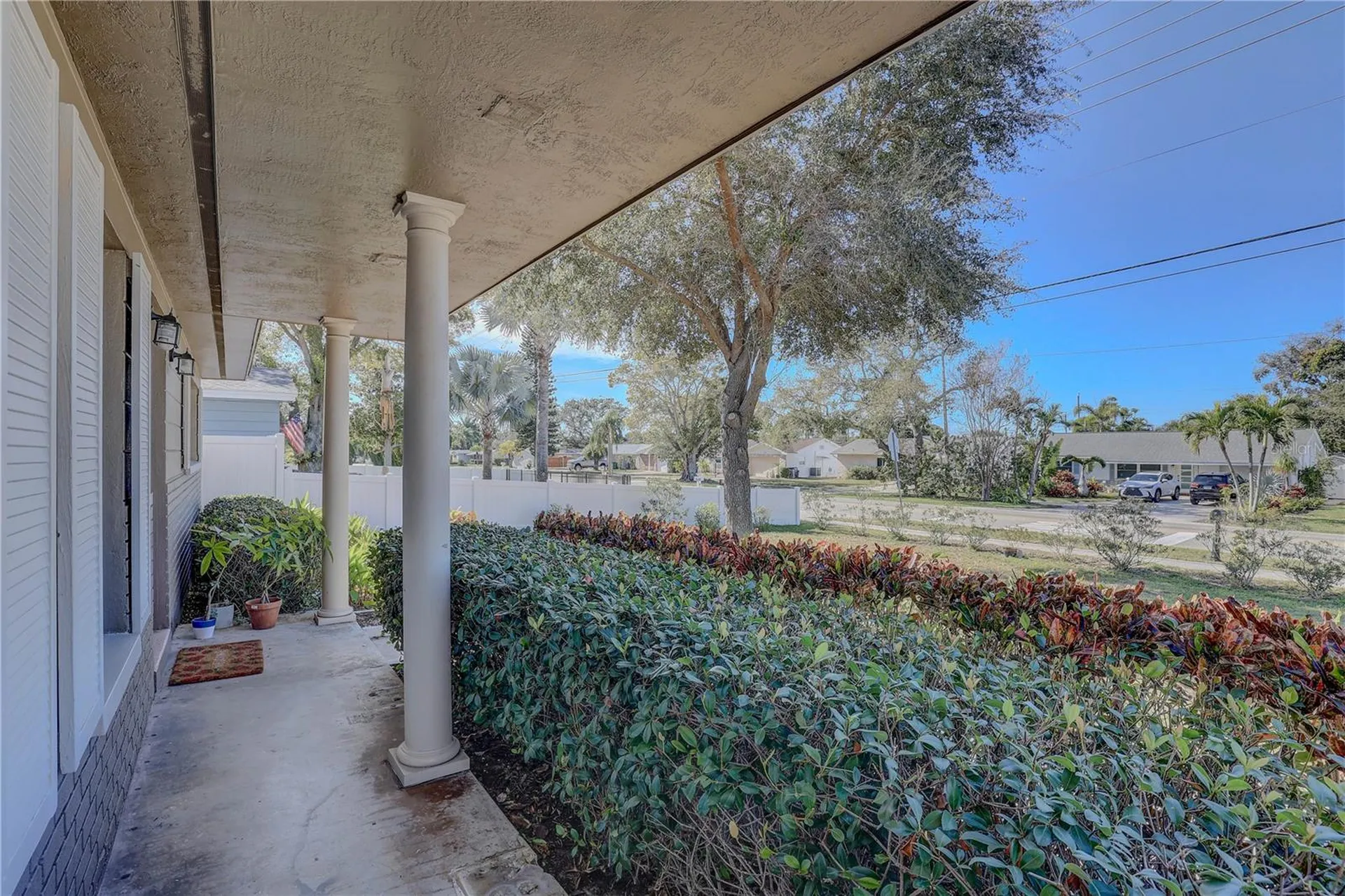8497 137th Street Seminole FL 33776