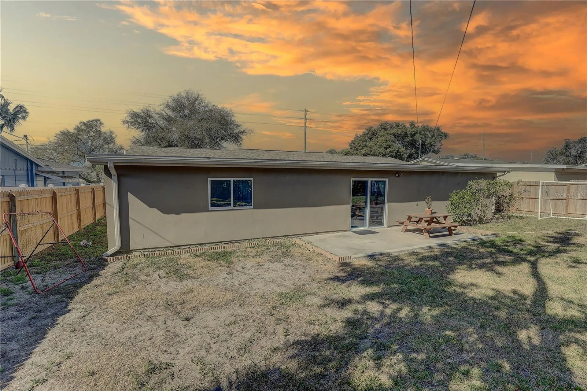 8497 137th Street Seminole FL 33776