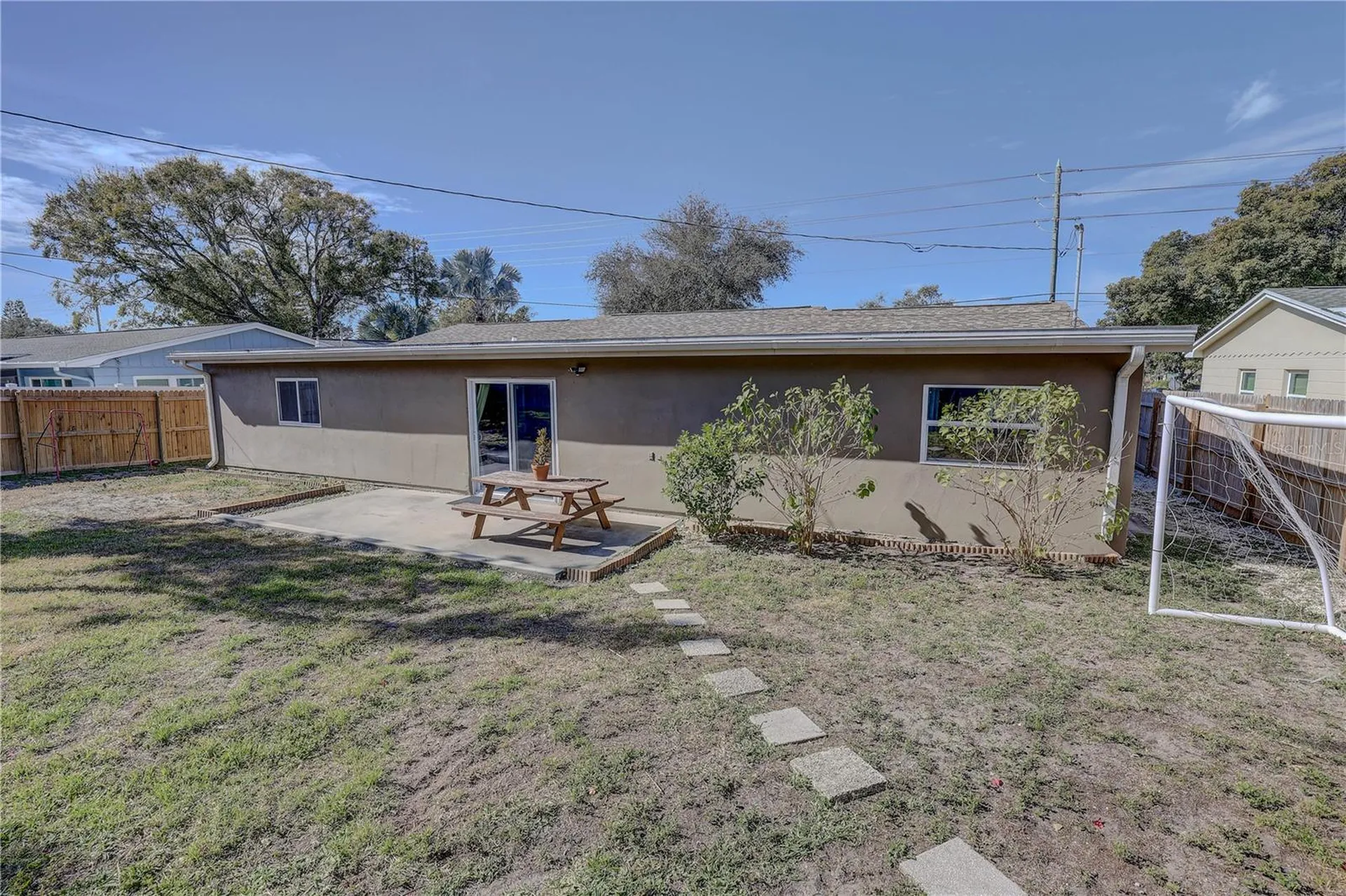 8497 137th Street Seminole FL 33776