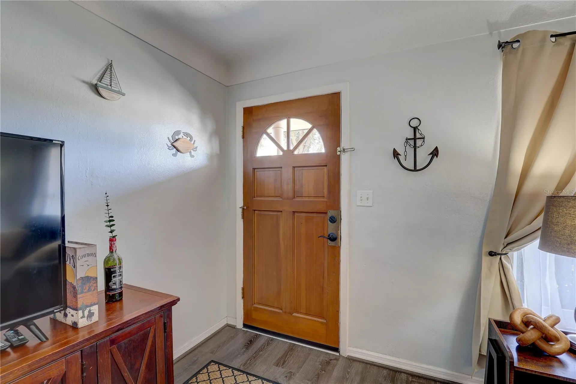 8497 137th Street Seminole FL 33776
