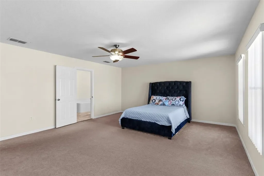 7716 Park Hill Avenue Leesburg FL 34748