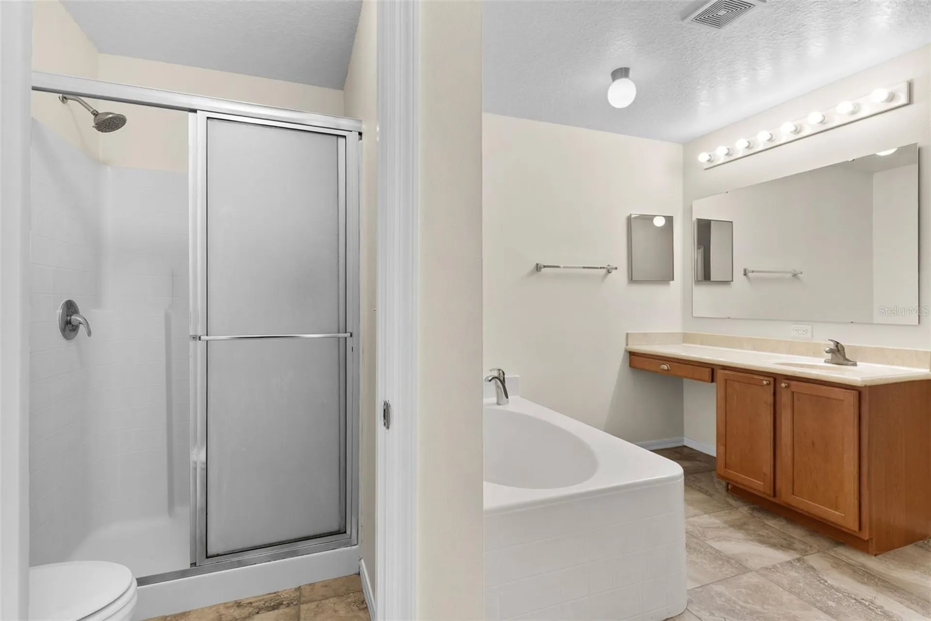 7716 Park Hill Avenue Leesburg FL 34748