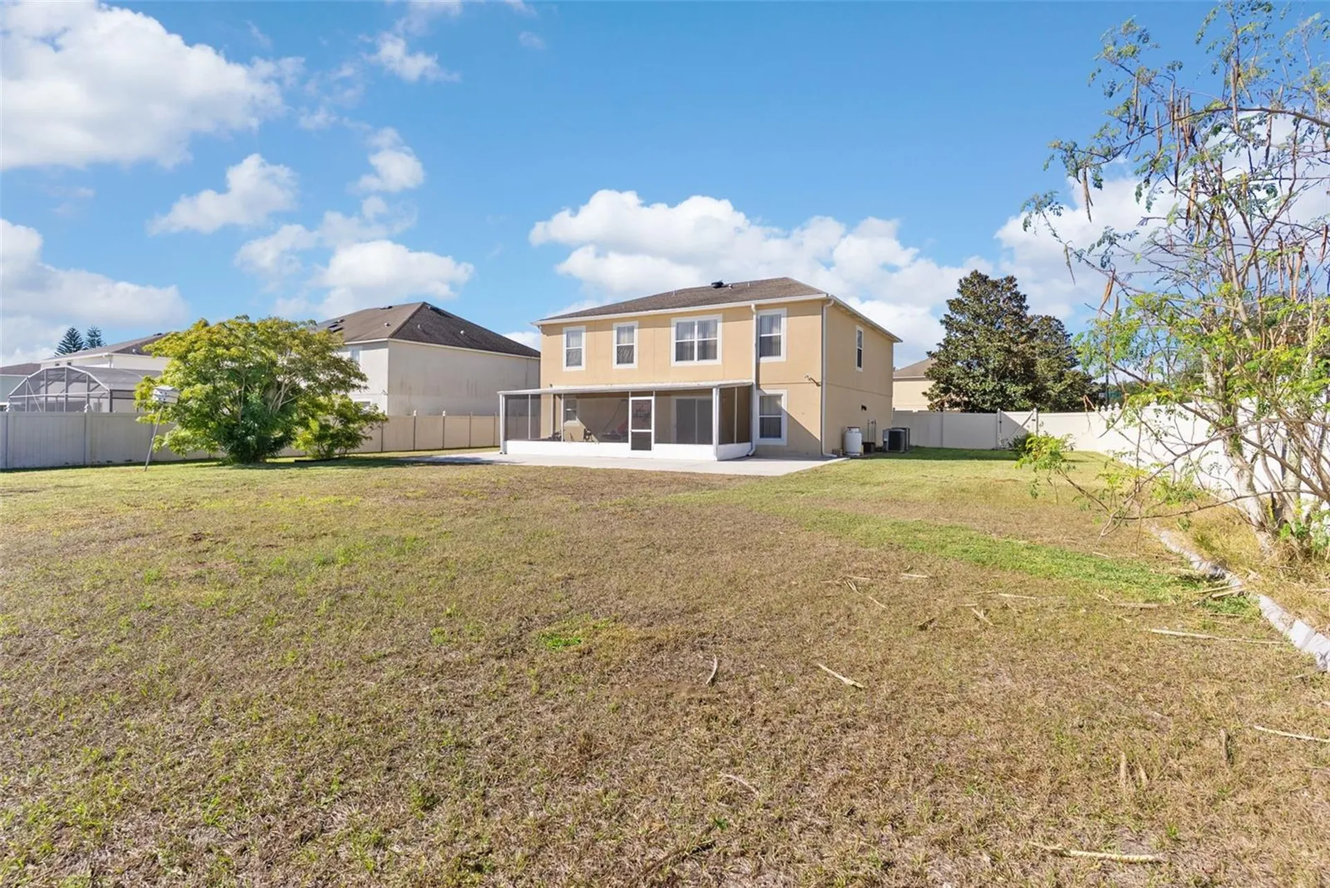 7716 Park Hill Avenue Leesburg FL 34748