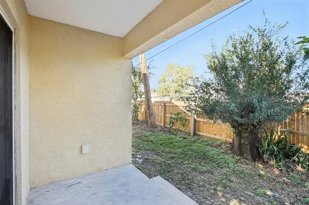 2719 W Union Street Tampa FL 33607