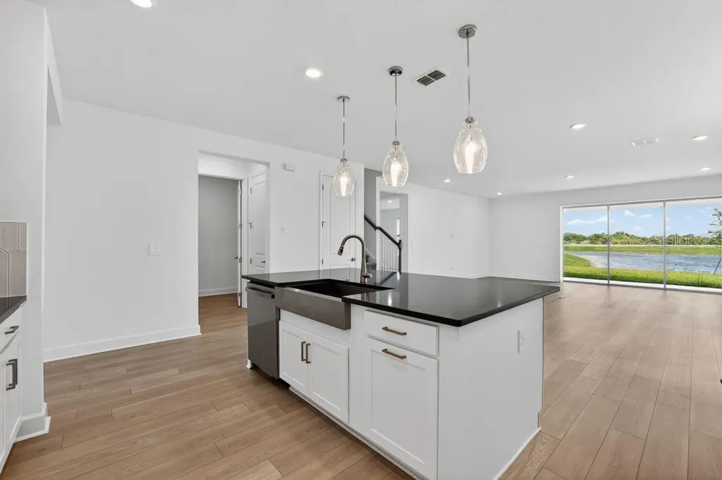 5133 Slate Hue Place Apollo Beach FL 33572