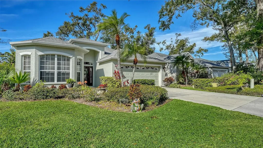 32 Tall Trees Court Sarasota FL 34232