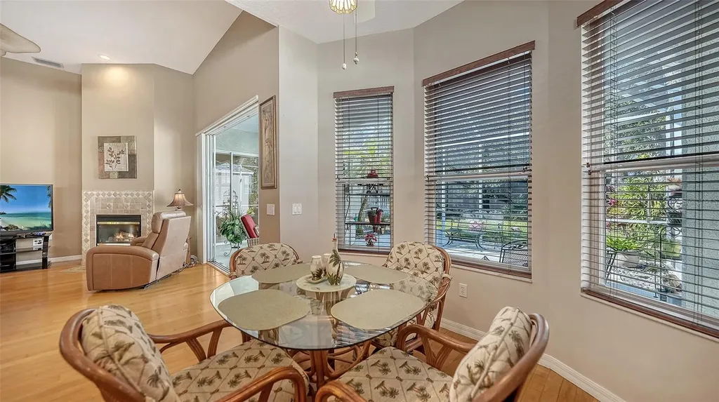 32 Tall Trees Court Sarasota FL 34232