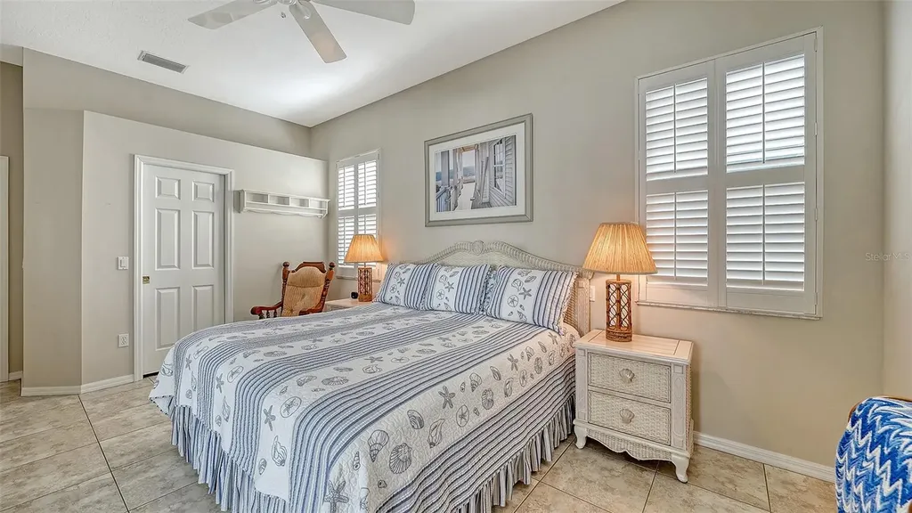 32 Tall Trees Court Sarasota FL 34232