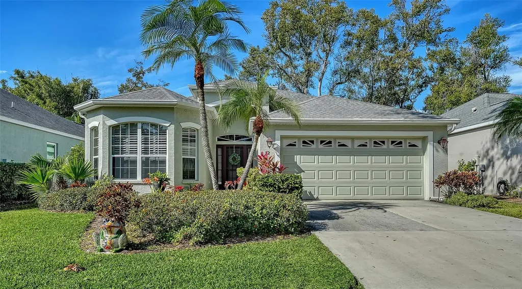 32 Tall Trees Court Sarasota FL 34232
