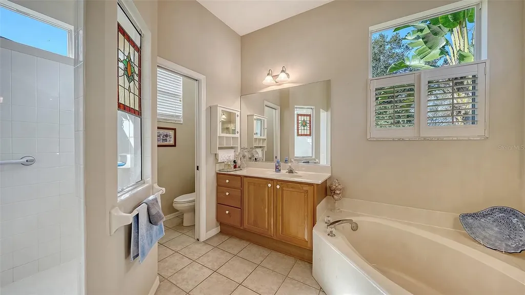 32 Tall Trees Court Sarasota FL 34232