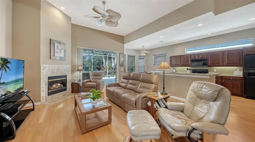 32 Tall Trees Court Sarasota FL 34232