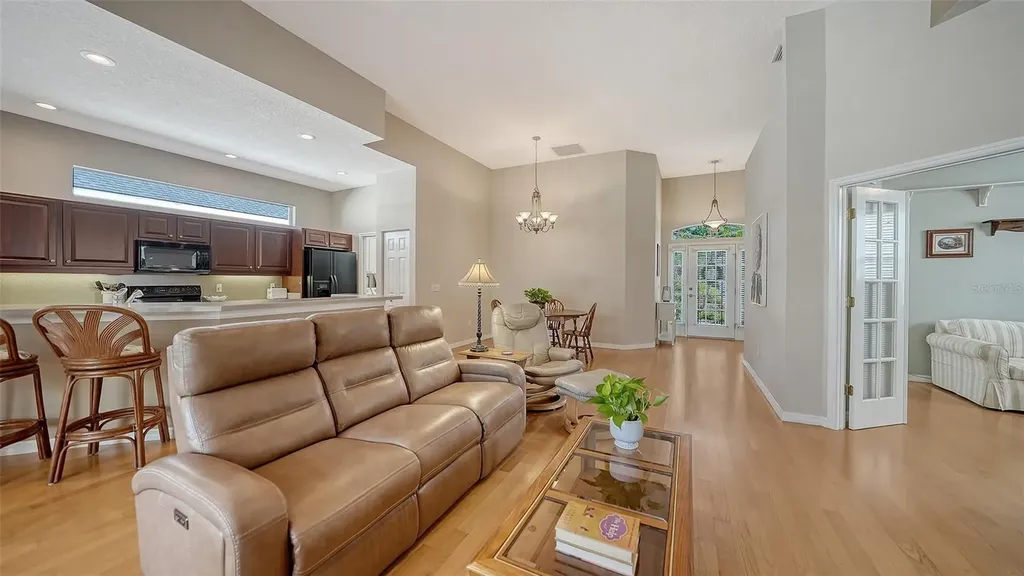 32 Tall Trees Court Sarasota FL 34232