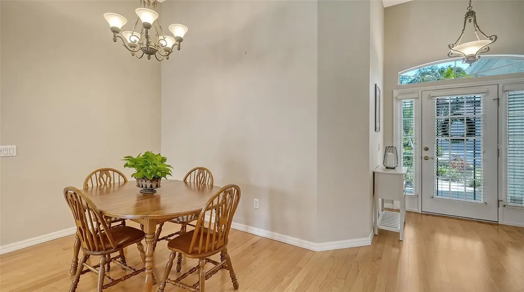 32 Tall Trees Court Sarasota FL 34232