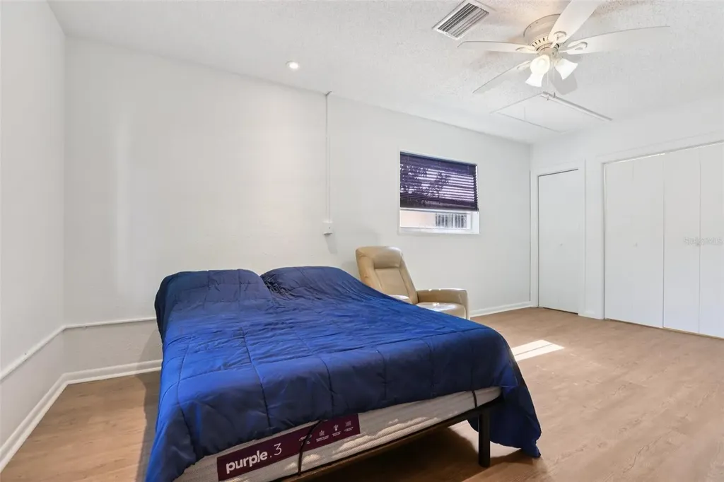 4905 E Okara Road Tampa FL 33617