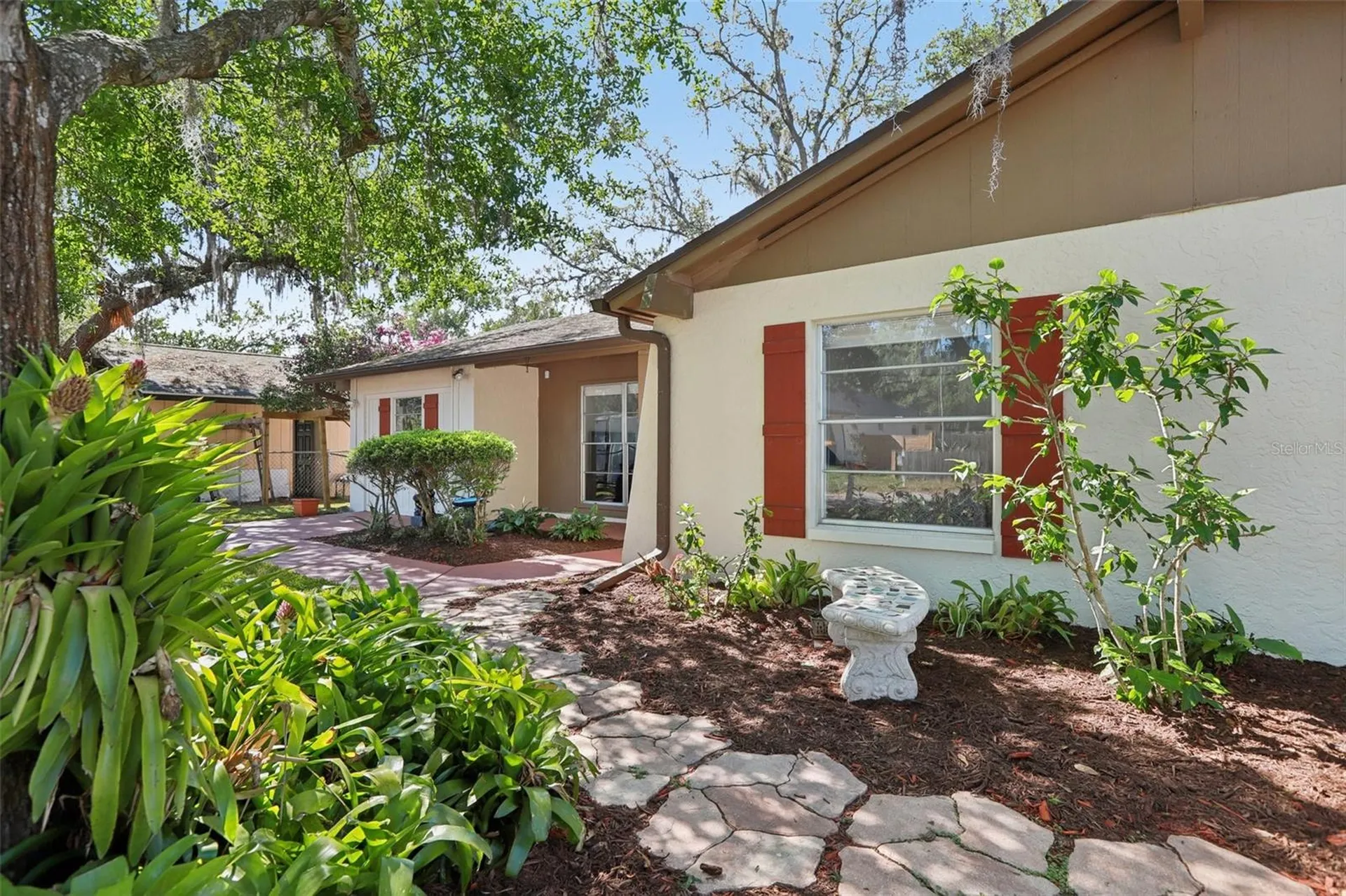 4905 E Okara Road Tampa FL 33617