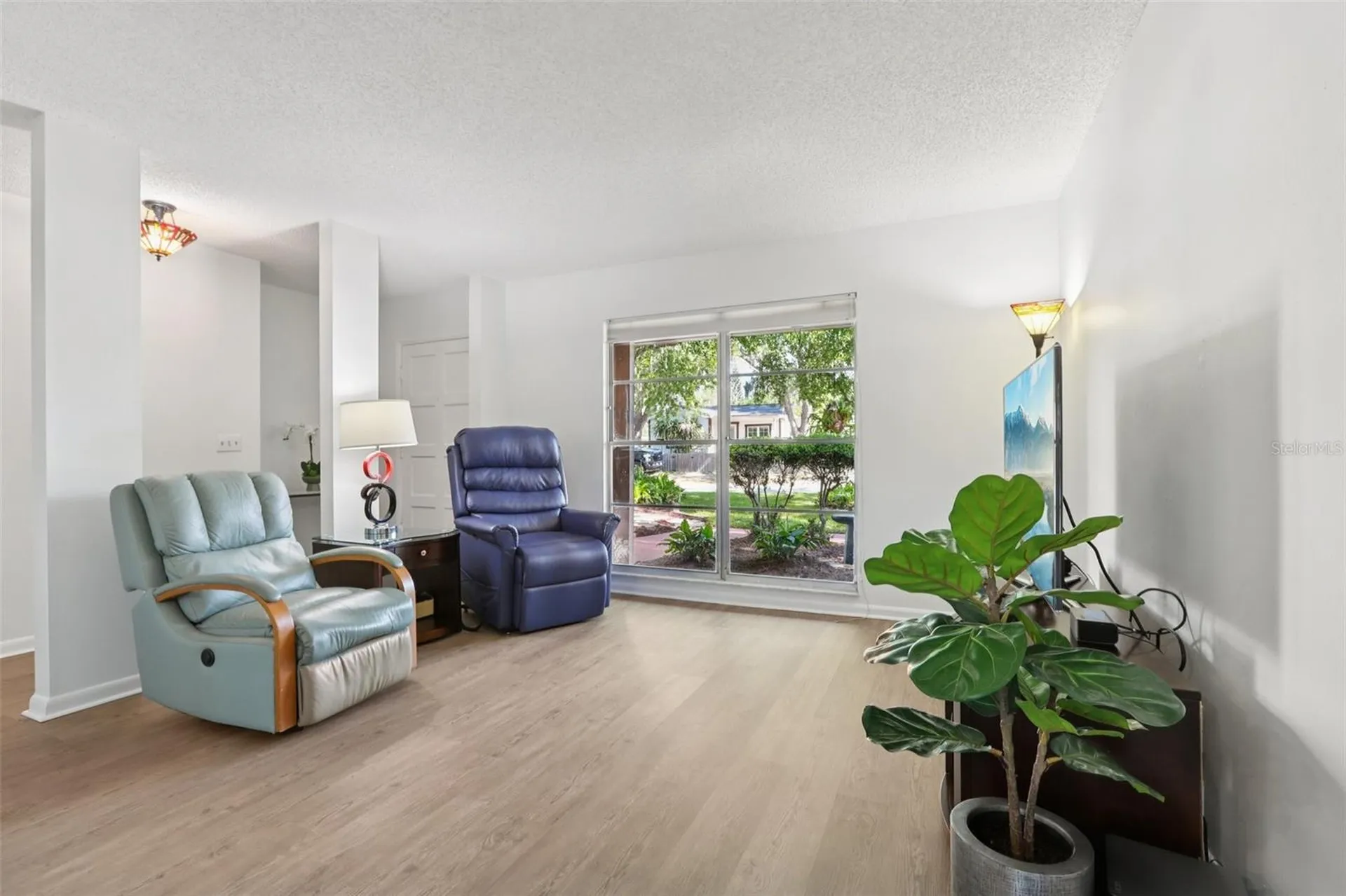 4905 E Okara Road Tampa FL 33617