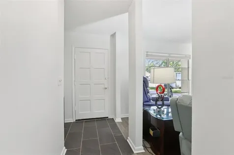 4905 E Okara Road Tampa FL 33617