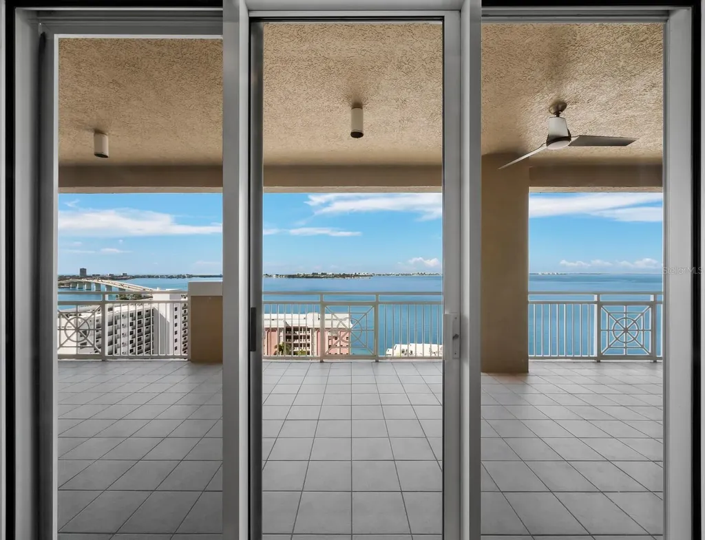 35 Watergate Drive Sarasota FL 34236