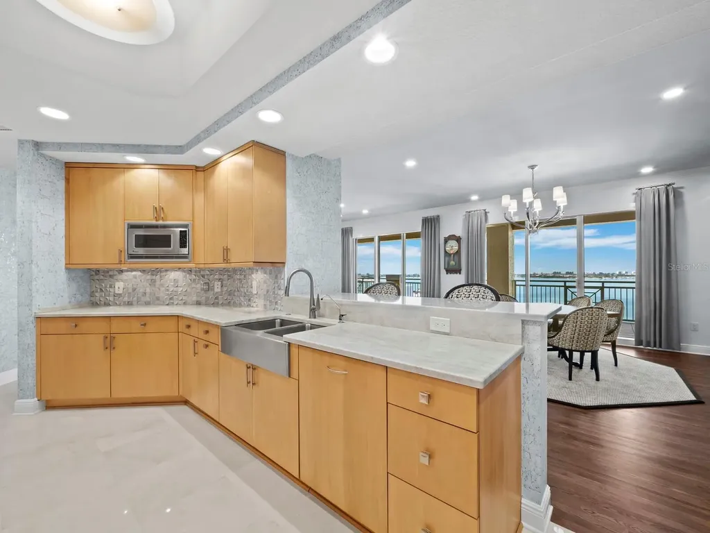 35 Watergate Drive Sarasota FL 34236