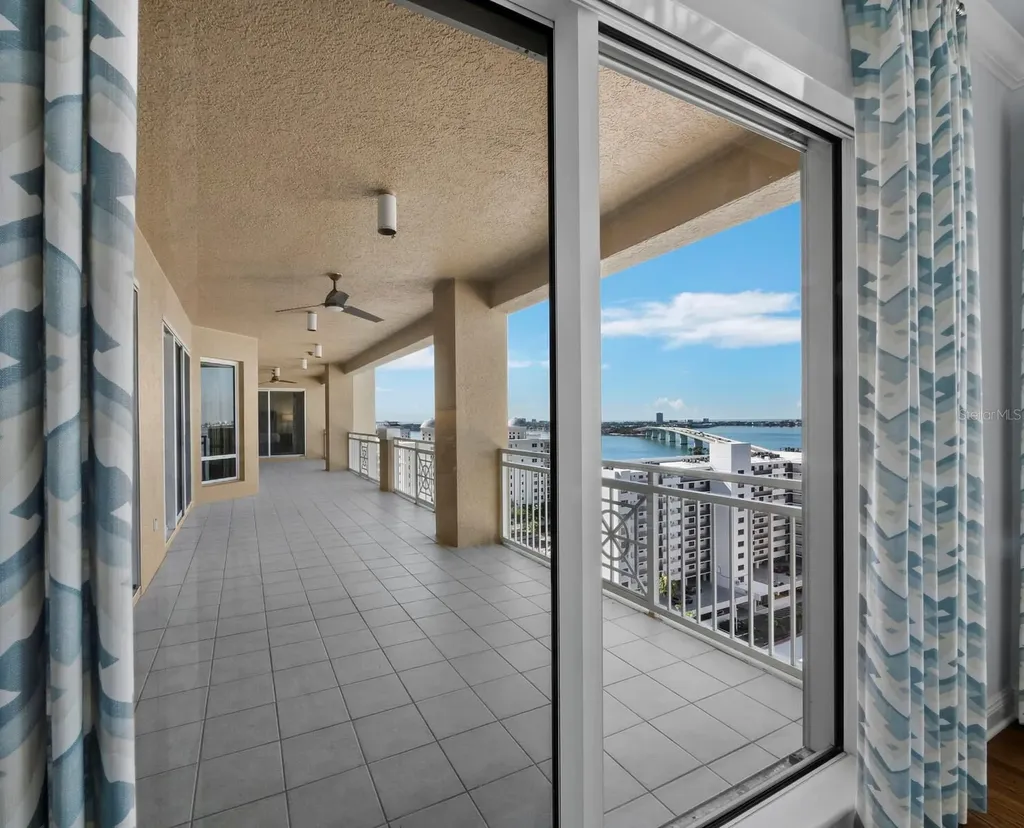 35 Watergate Drive Sarasota FL 34236