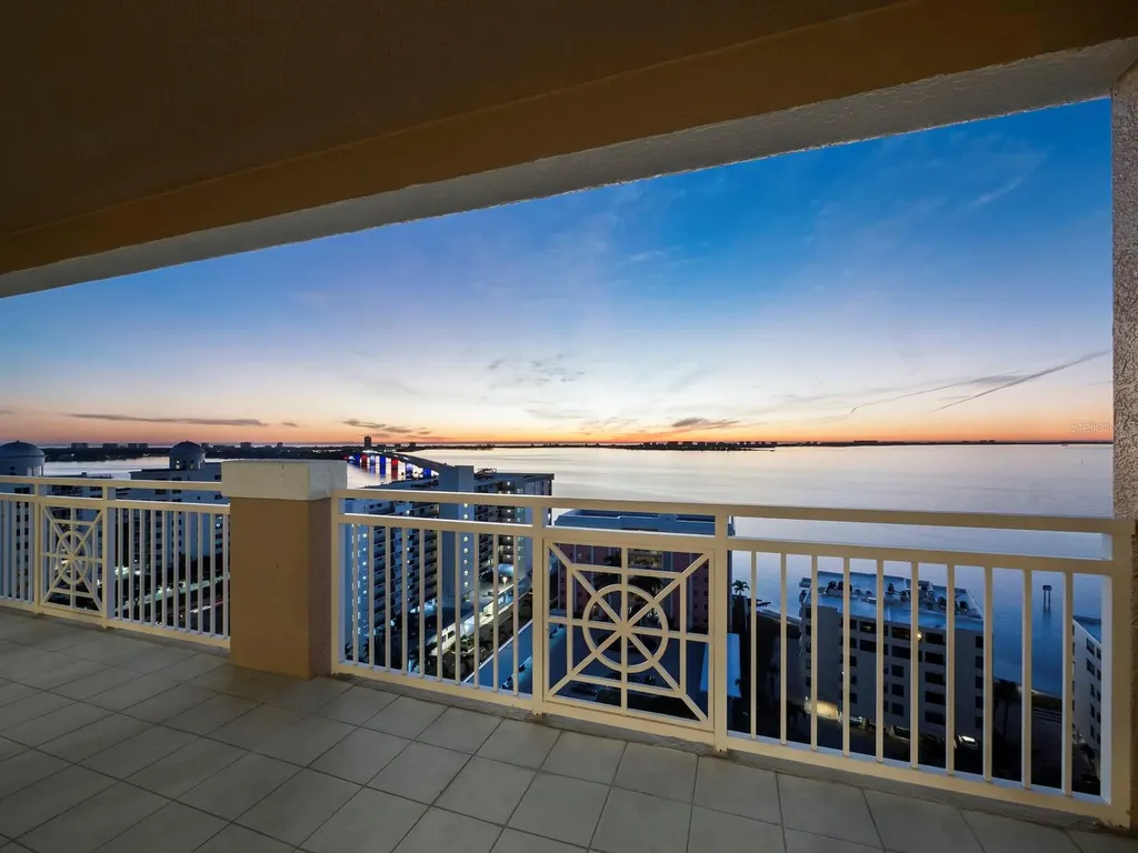 35 Watergate Drive Sarasota FL 34236