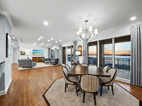 35 Watergate Drive Sarasota FL 34236