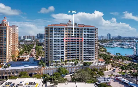 35 Watergate Drive Sarasota FL 34236