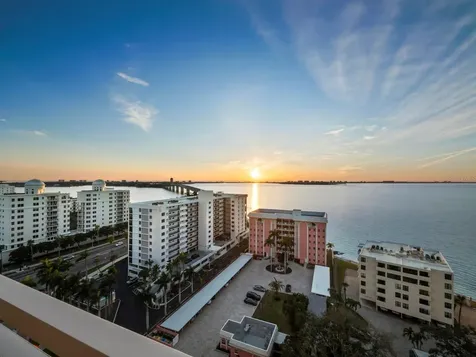 35 Watergate Drive Sarasota FL 34236