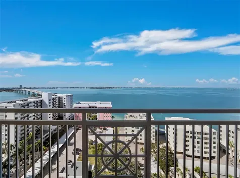 35 Watergate Drive Sarasota FL 34236