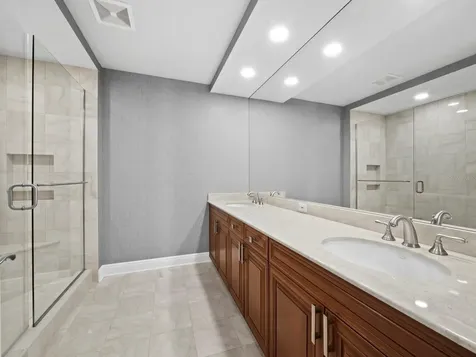 35 Watergate Drive Sarasota FL 34236