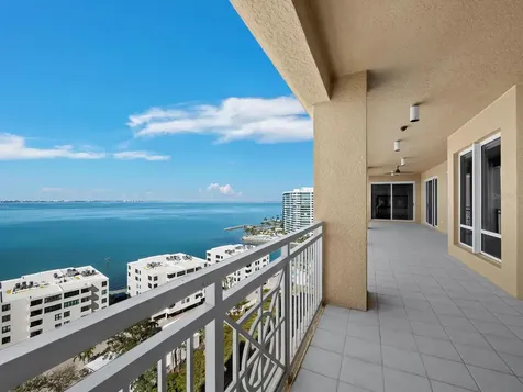 35 Watergate Drive Sarasota FL 34236
