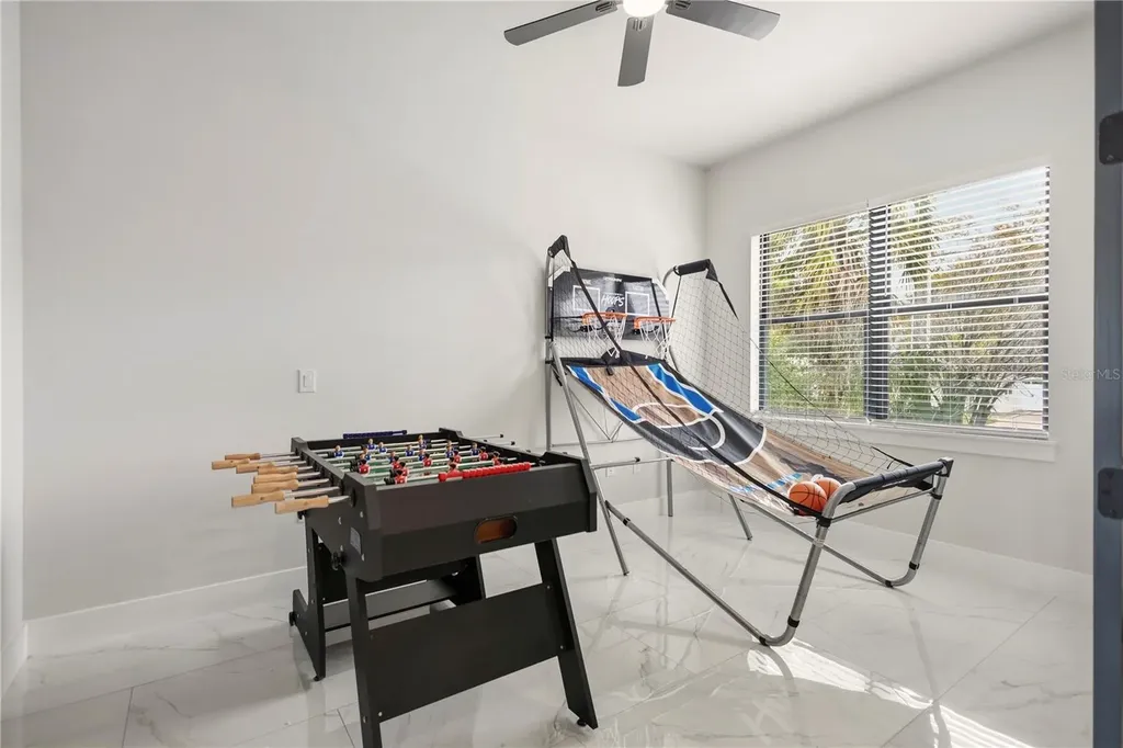 4716 W Euclid Avenue Tampa FL 33629