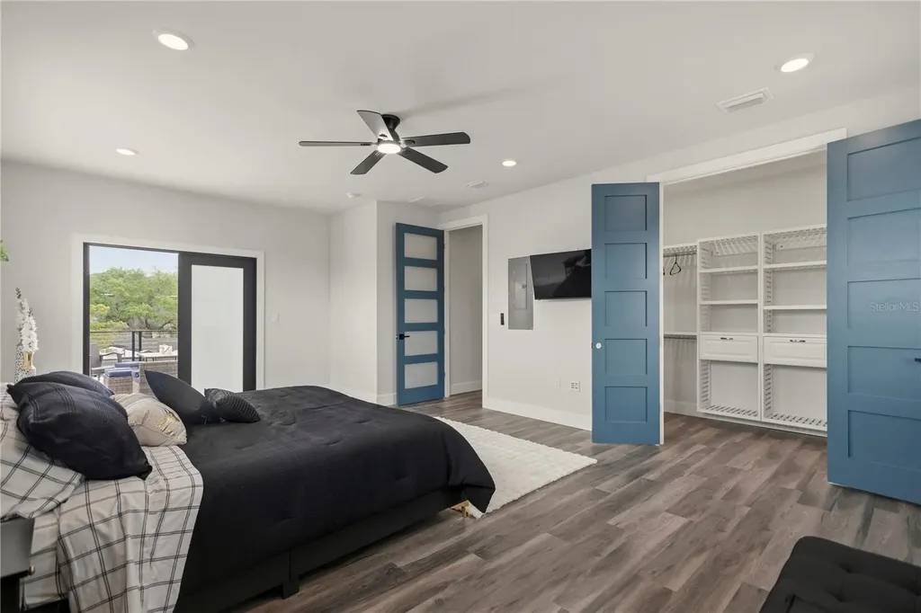 4716 W Euclid Avenue Tampa FL 33629