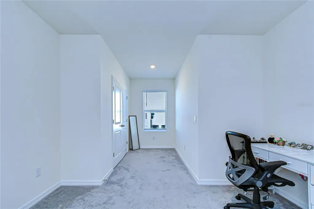 219 Mangrove Shade Circle Apollo Beach FL 33572