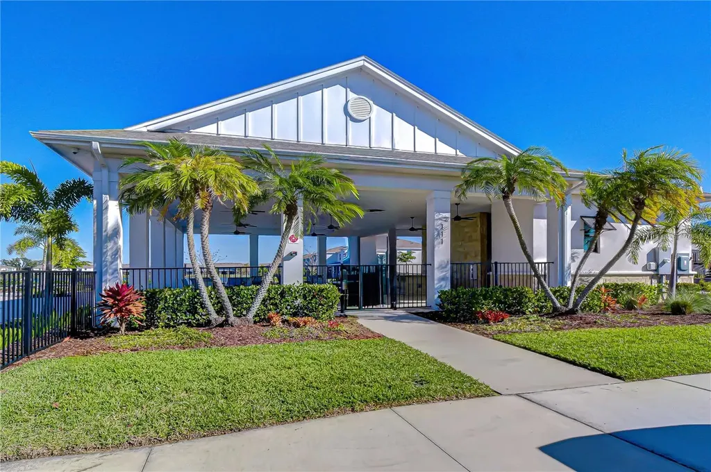 219 Mangrove Shade Circle Apollo Beach FL 33572