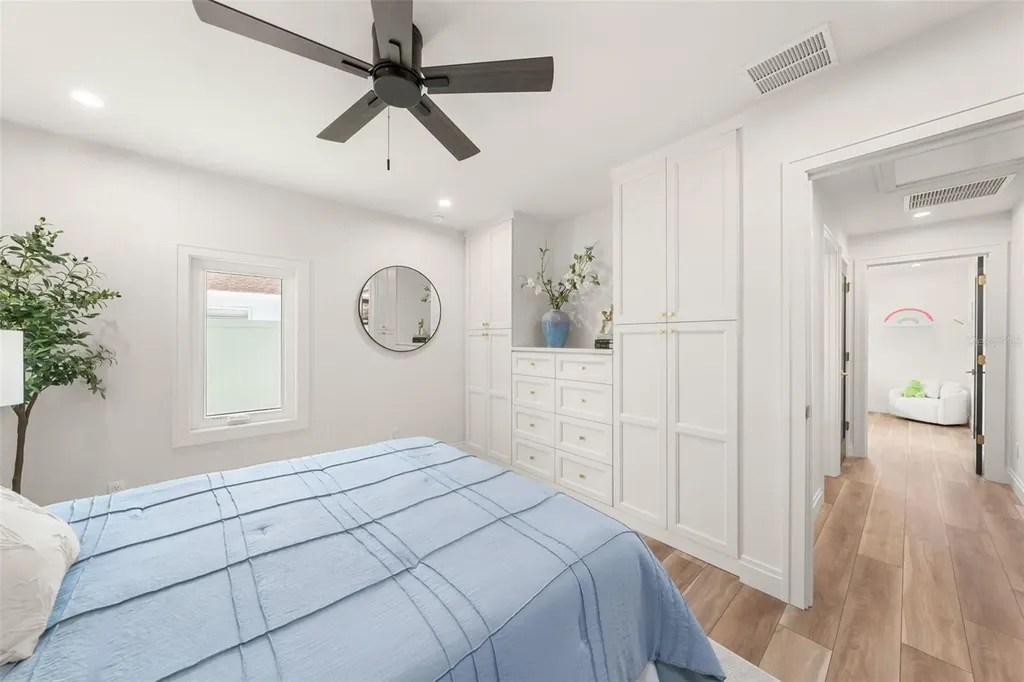 4119 Royal Palm Drive Bradenton FL 34210